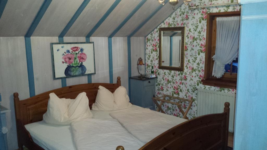 Alte Schreinerei-Auberge Harlekin Randegg Extérieur photo